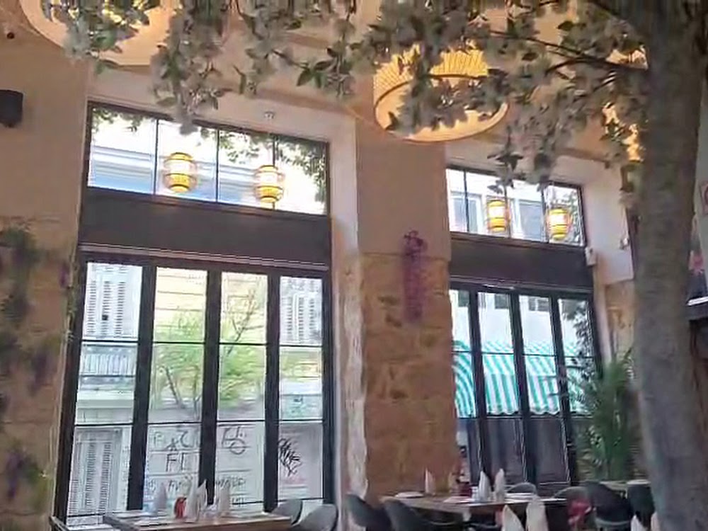 Ya Zhou 3